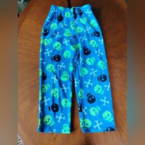 Blue Skull Kids Pajamas -Size: L (10-12)   Item: 1171